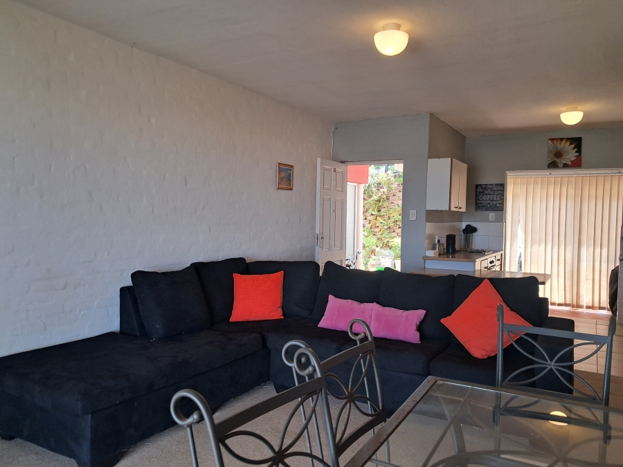 To Let 3 Bedroom Property for Rent in Aston Bay Eastern Cape